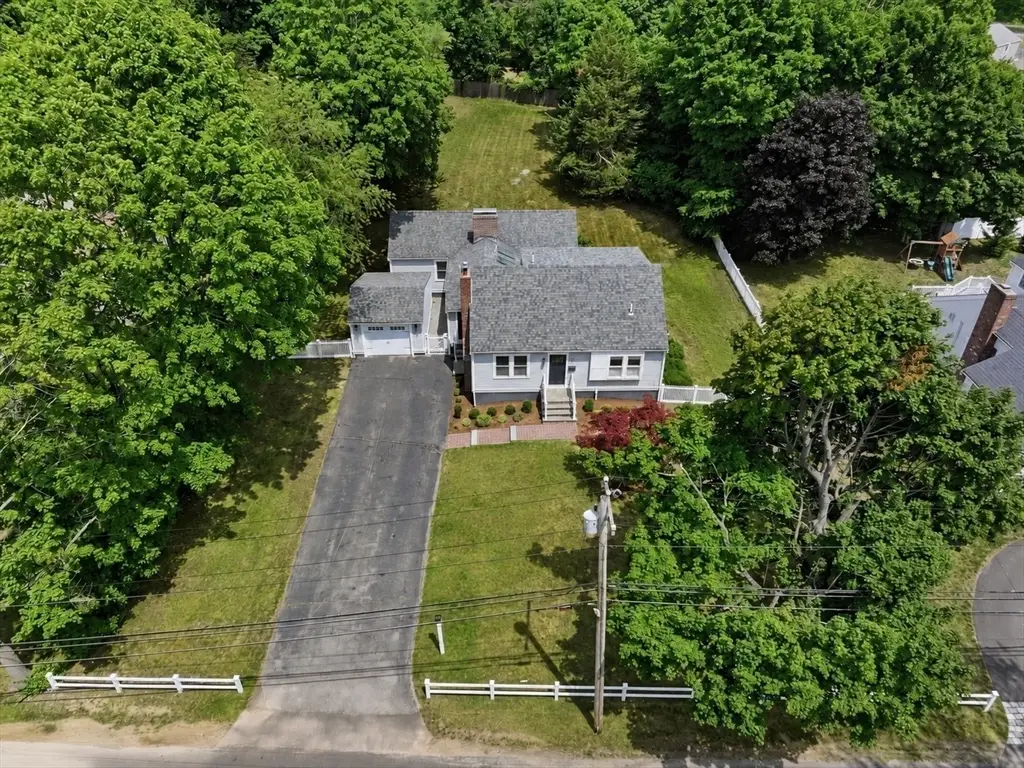 19 Planters Field Ln, Hingham, MA 02043 - #1