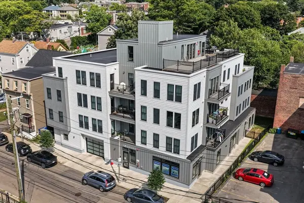 120 Brookside Ave #301, Boston, MA 02130