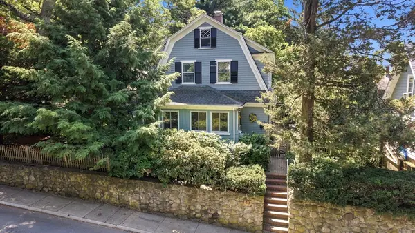 43 Southbourne Rd, Boston, MA 02130