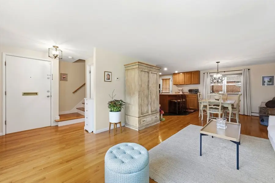 130 Kingston St #130, North Andover, MA 01845 - #3