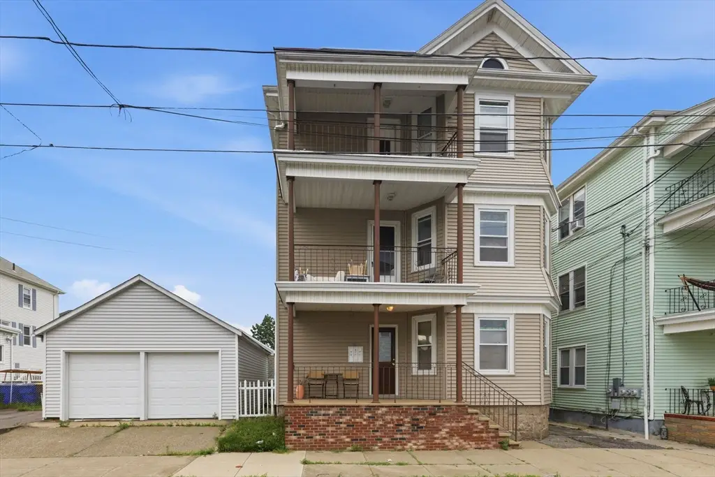 37 Eaton St, Fall River, MA 02723 - #1