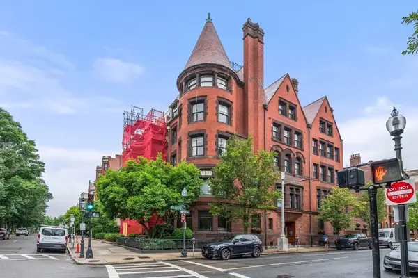 20 Gloucester St #3, Boston, MA 02115