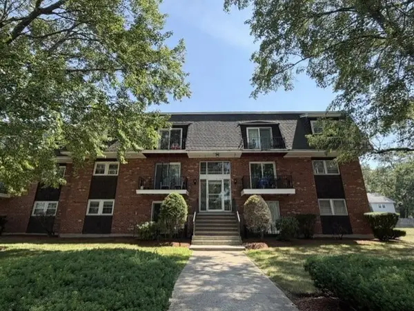5 Pilgrim Circle #F, Methuen, MA 01844