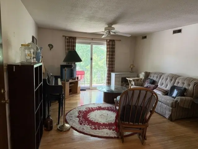 5 Pilgrim Circle #F, Methuen, MA 01844 - #3