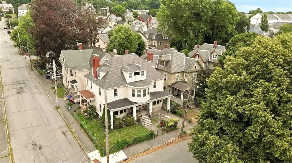 384-386 High St, Lowell, MA 01852 - #1