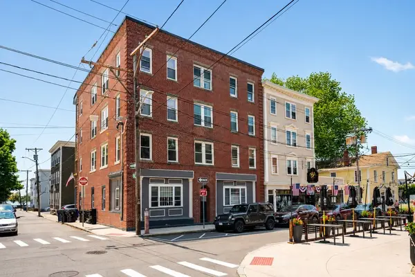 149 Derby St #A, Salem, MA 01970