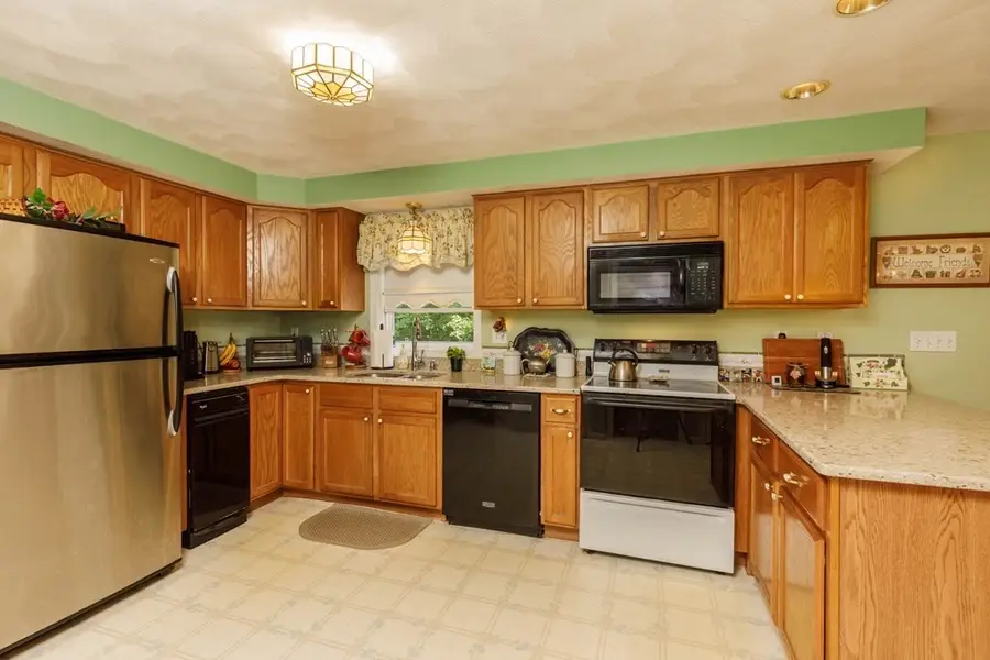 26 Cushing Lane, Lunenburg, MA 01462 - #2