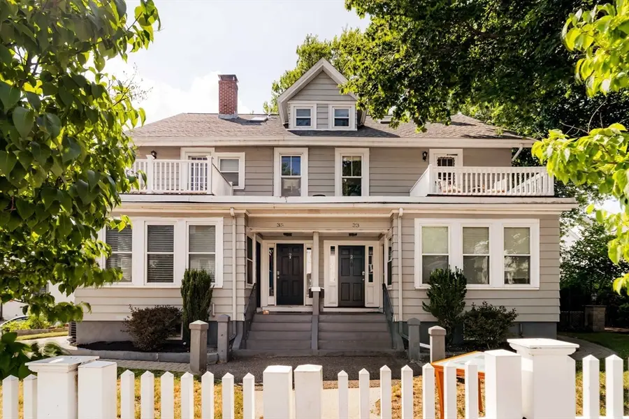 33 Howard #2, Watertown, MA 02472 - #2