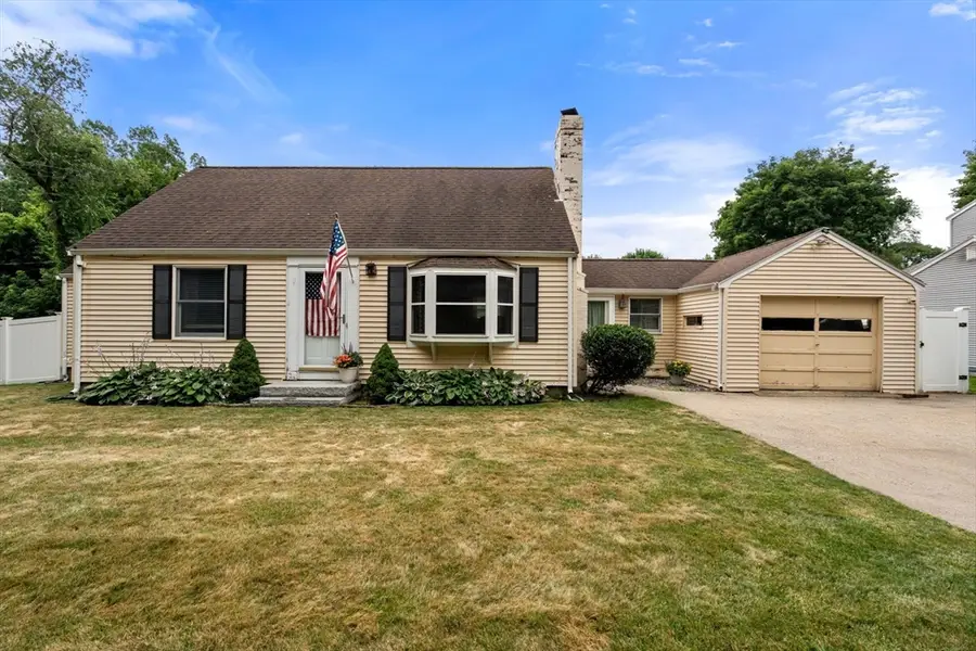 25 Wilson Street, Beverly, MA 01915 - #3