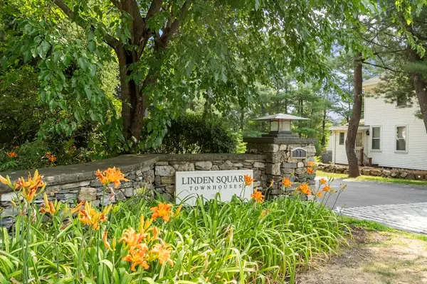 11 Oak Street #33, Wellesley, MA 02482