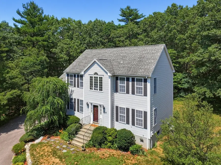 225 Daniels St, Franklin, MA 02038 - #2