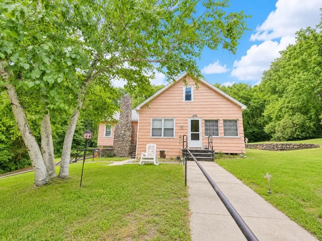 1439 S Main St, Athol, MA 01331 - #1