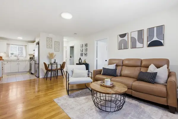 545 Adams St #12, Boston, MA 02122