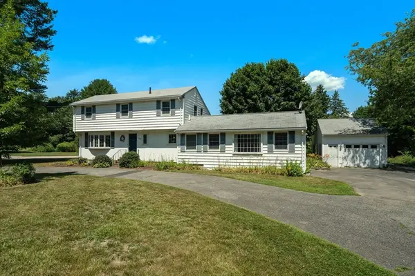 980 Randolph St, Canton, MA 02021