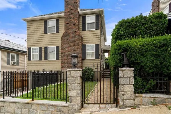 30 Rosedale Ave, Everett, MA 02149