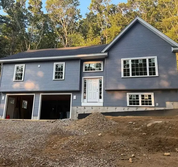 22 Rice Corner Rd., Brookfield, MA 01506