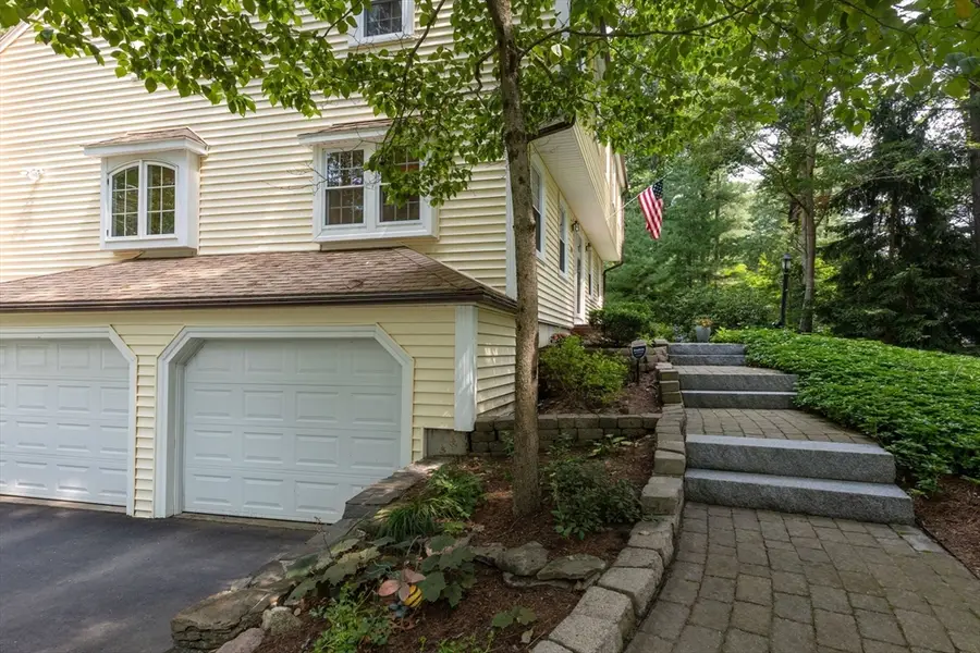 34 Pioneer Drive, Duxbury, MA 02332 - #2