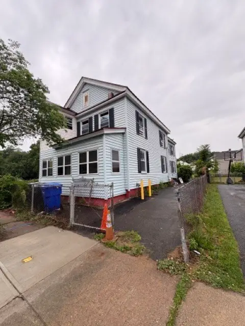 118 Cedar St, Springfield, MA 01105 - #1