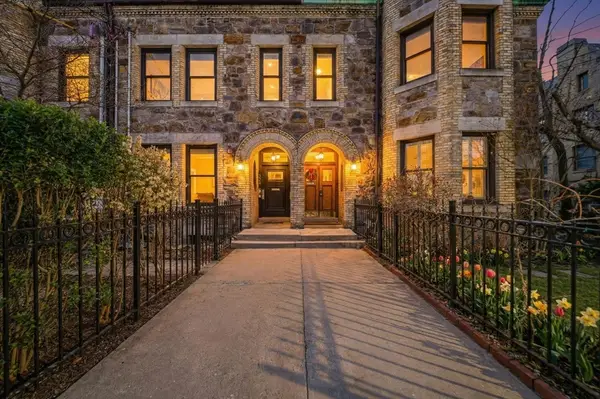 324 Tappan #PH, Brookline, MA 02445