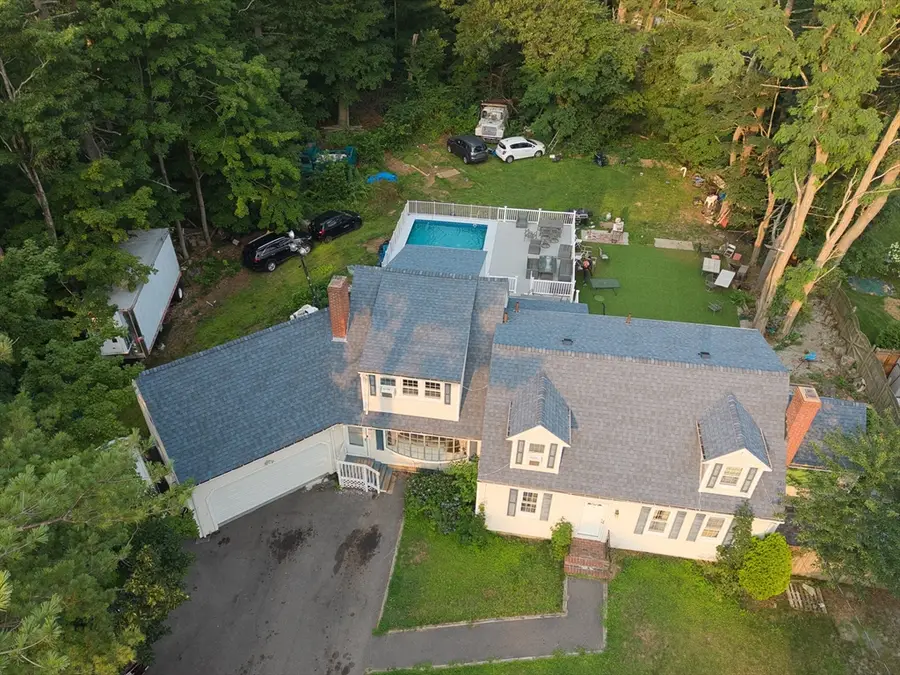 1086 Burt Street, Taunton, MA 02780 - #3