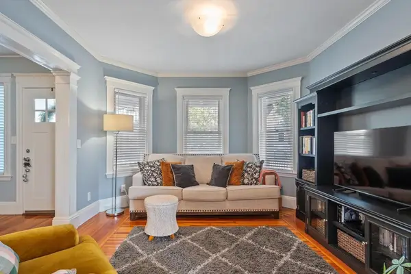 24 Barton Street #1, Somerville, MA 02144