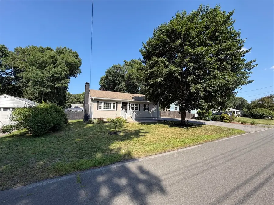 8 Fairbrook Rd, Framingham, MA 01701 - #3
