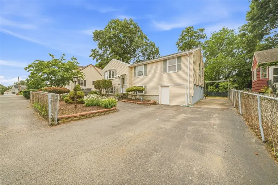 130 Elwell St, Malden, MA 02148 - #3