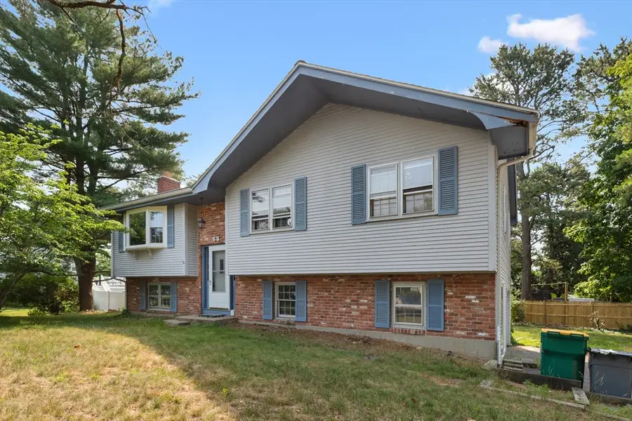 65 Green Dr, North Attleboro, MA 02760 - #3
