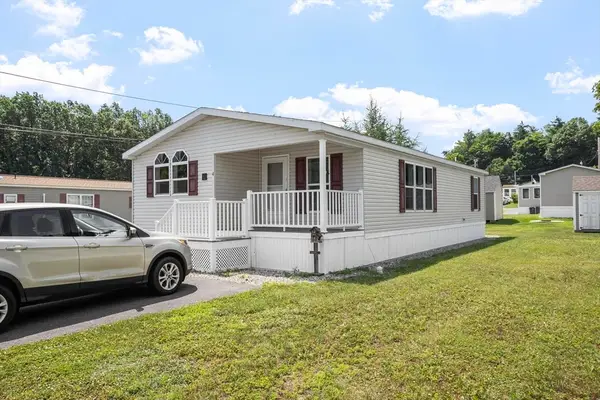 4 Asher Lane, Pepperell, MA 01463