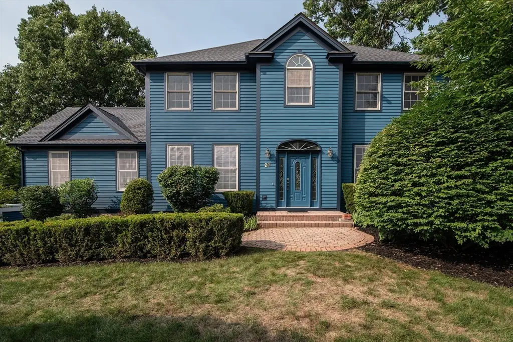 23 Summerfield Rd, Amherst, MA 01002 - #1