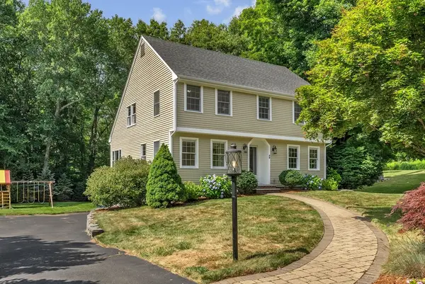 59 Trayer Rd, Canton, MA 02021