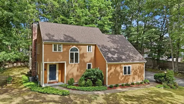 65 Bennett Street, Hudson, MA 01749