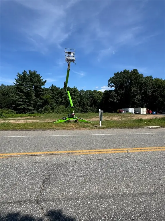 113 W Main St, West Brookfield, MA 01585