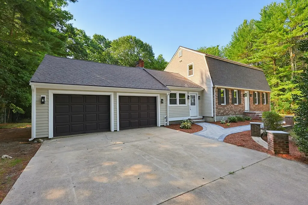 8 Cook Rd, Foxboro, MA 02035 - #1