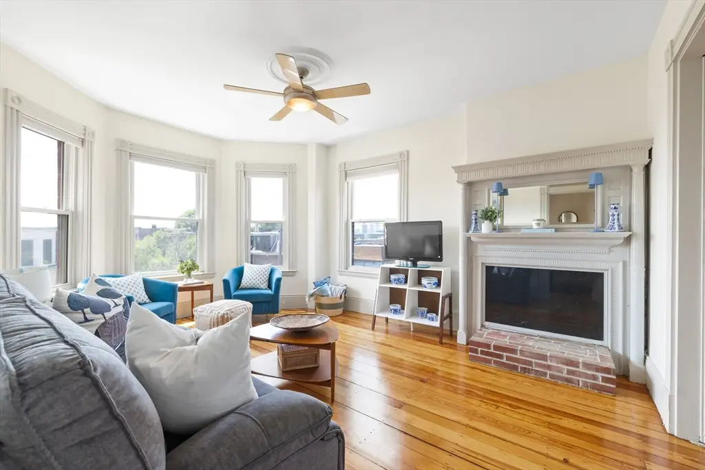 100 Broadway #5, Chelsea, MA 02150 - #1