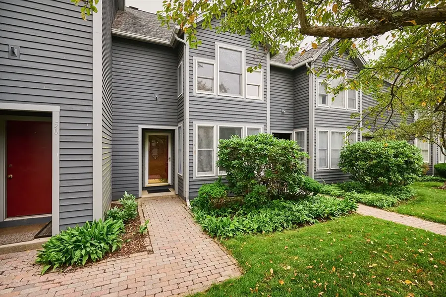 51 Amity Pl #51, Amherst, MA 01002 - #2