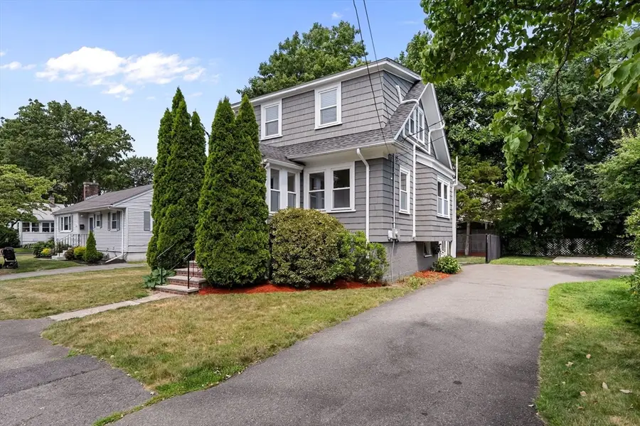 17 Andrews St, Norwood, MA 02062 - #3