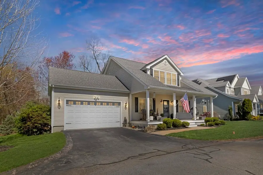 10 Charles View Ln #10, Medway, MA 02053 - #3