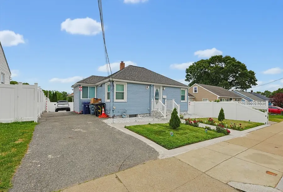31 Hallron St, Boston, MA 02136 - #3