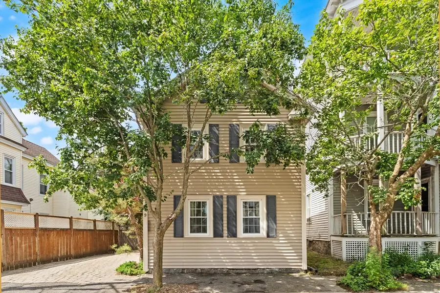 9 Lemon Street, Salem, MA 01970 - #3