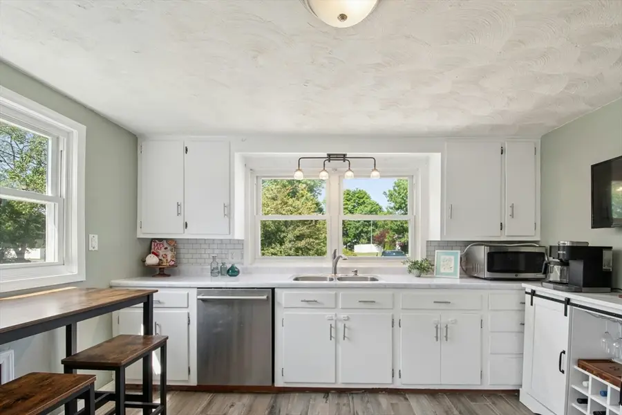 92 Union Street, West Bridgewater, MA 02379 - #3