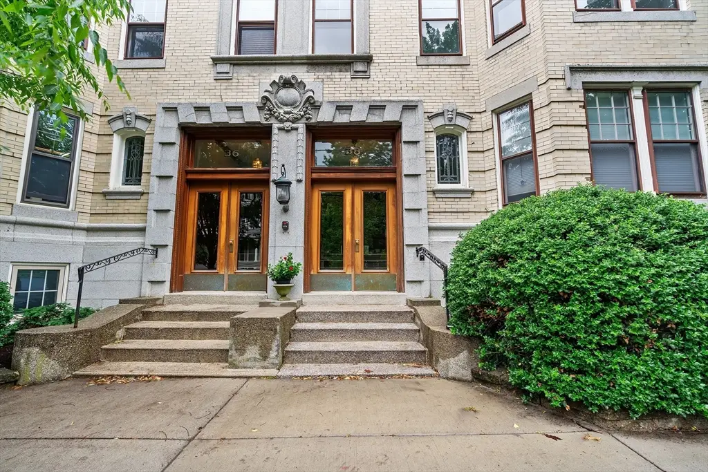 38 Kilsyth Road #23, Brookline, MA 02445 - #1