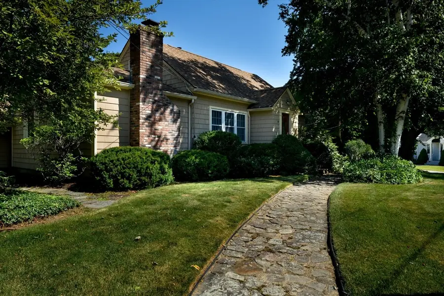 17 Bonnie View Dr, West Boylston, MA 01583 - #2