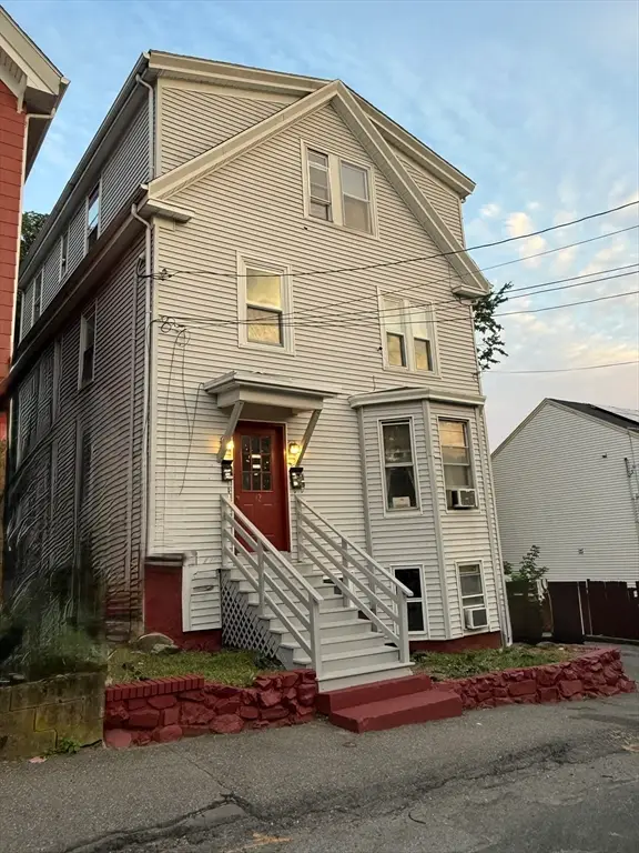 12 Linwood Pl, Lynn, MA 01905