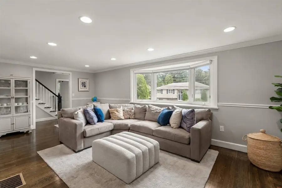 150 Woodbine Circle, Needham, MA 02494 - #2