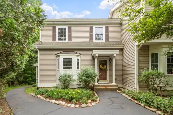 99 Main St #10, Westford, MA 01886