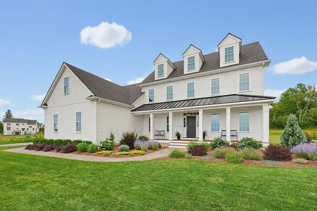 32 Bayliss Way, Uxbridge, MA 01569 - #1