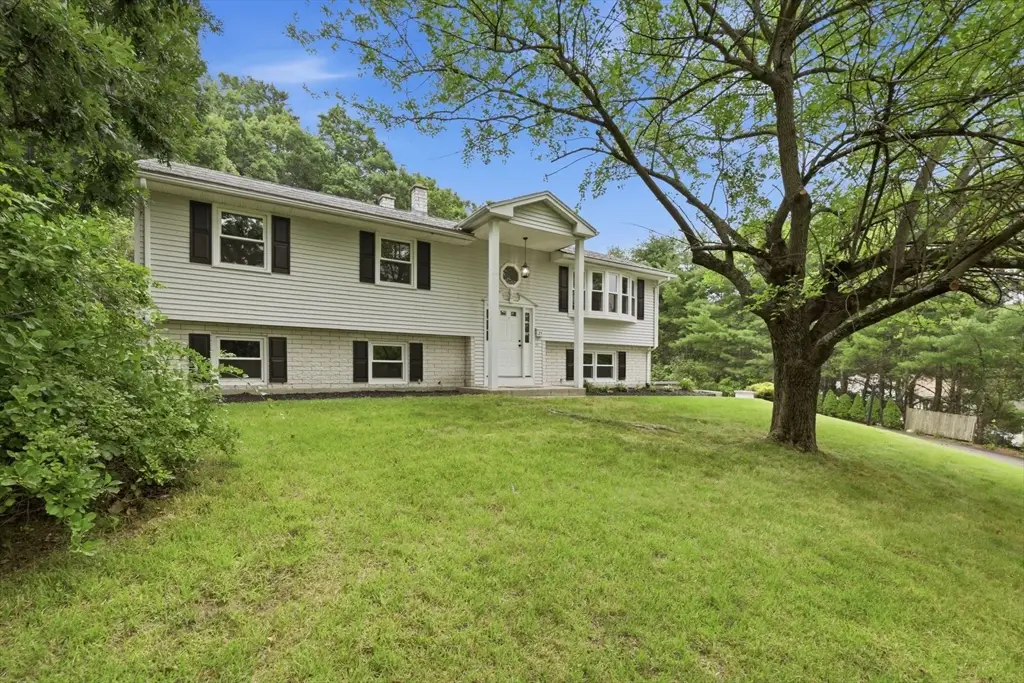 25 Norma St, Palmer, MA 01069 - #1