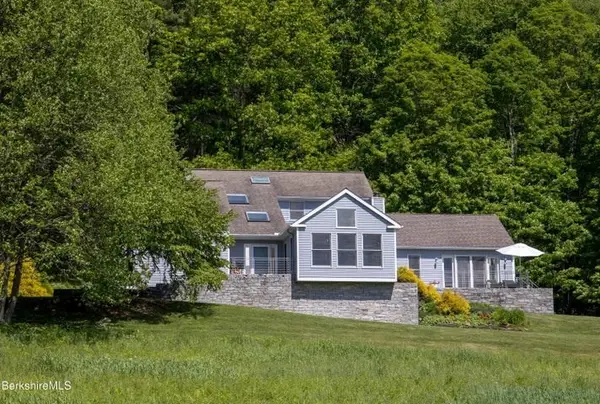 109 Under Mountain Rd, Lenox, MA 01240