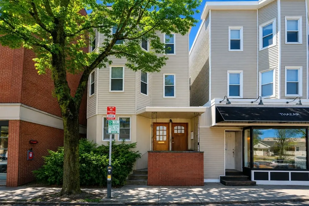 956 Cambridge St #3, Cambridge, MA 02141 - #1
